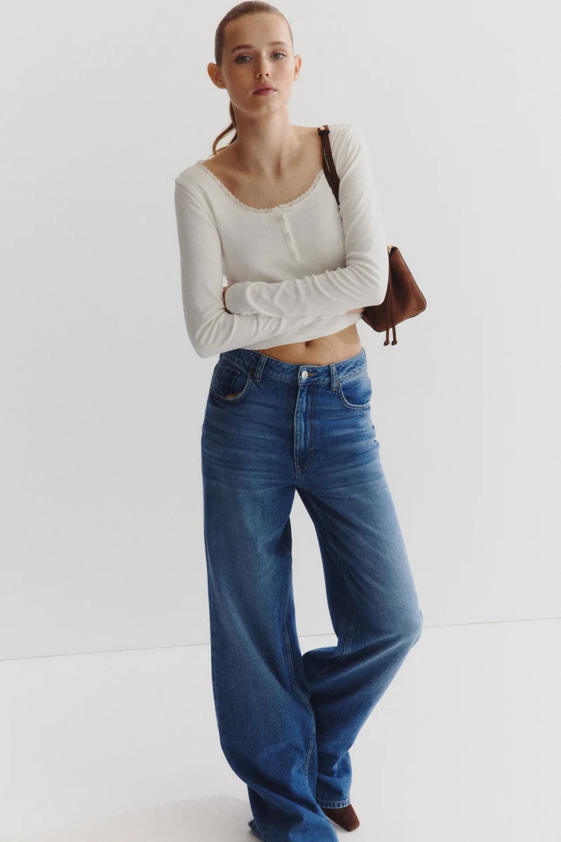 اتش اند ام بلوزة بقبة واسعة